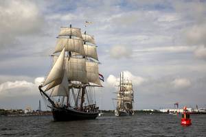 https://www.hansesail.com/typo3temp/yag/01/016_Unter_Segeln_c_Herbert_Boehm_105_598ec5bb99e6.jpg